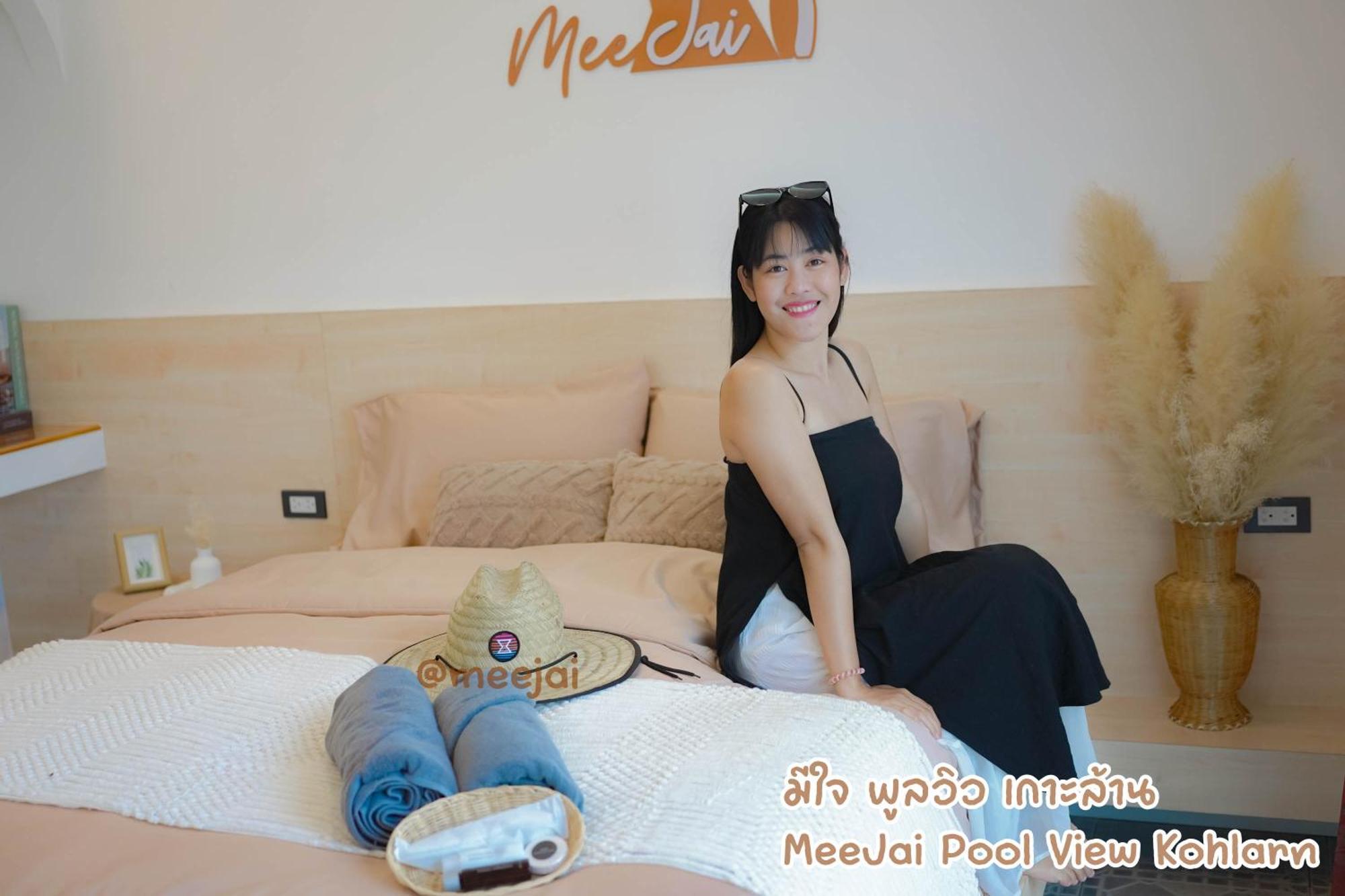 มีใจ พูลวิว เกาะล้าน Meejai Pool View Kohlarn Hotel Exterior photo